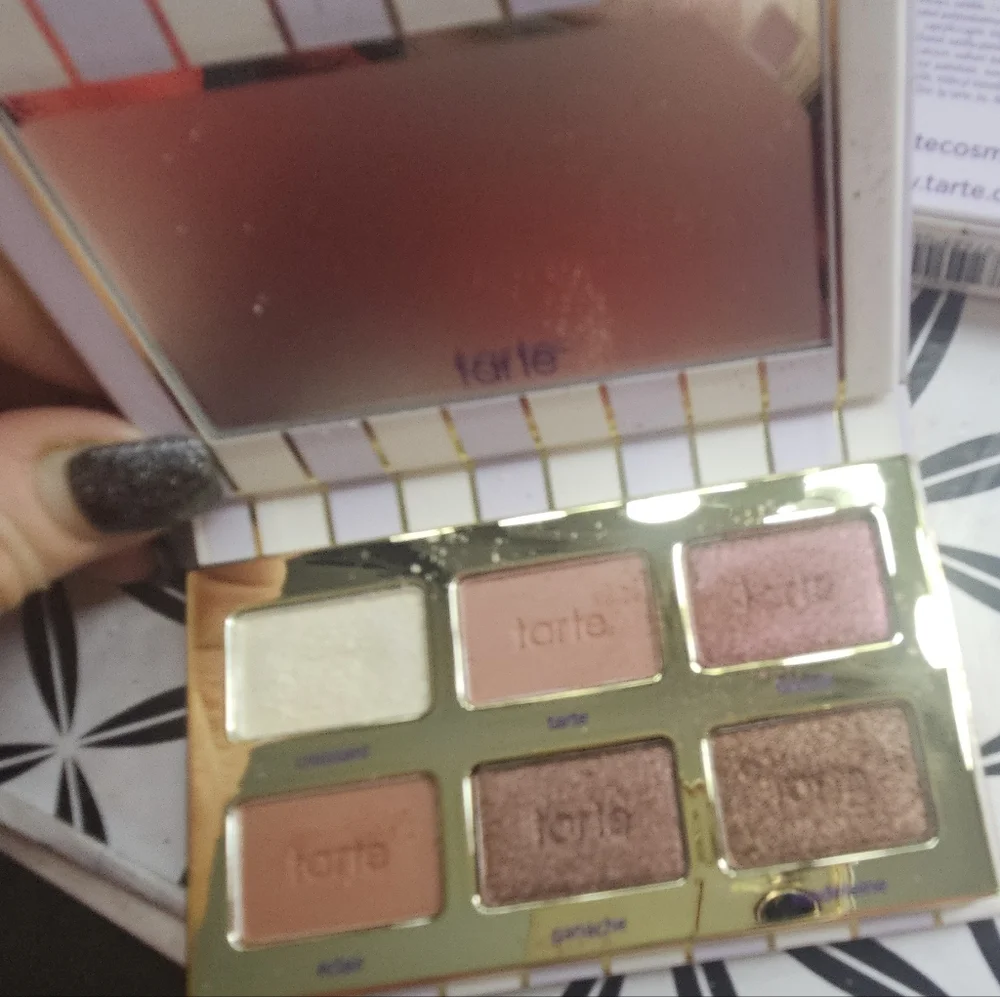 NEW Tarte Eyeshadow Palette with Cream, Pink, and Brown Hues - Picture 5 of 7